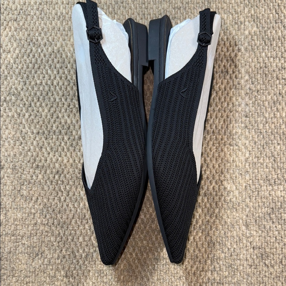 Chic Black Women's Flats